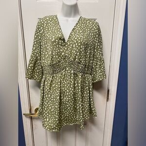 Bloomchic Abstract Print Ruffles Surplice Neck Blouse Green White Peplum Size 12